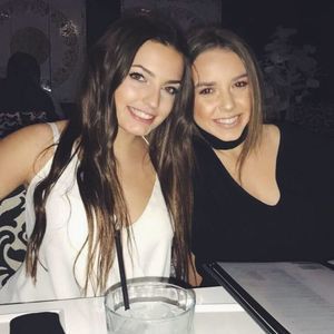 Meet your Posher, Ella